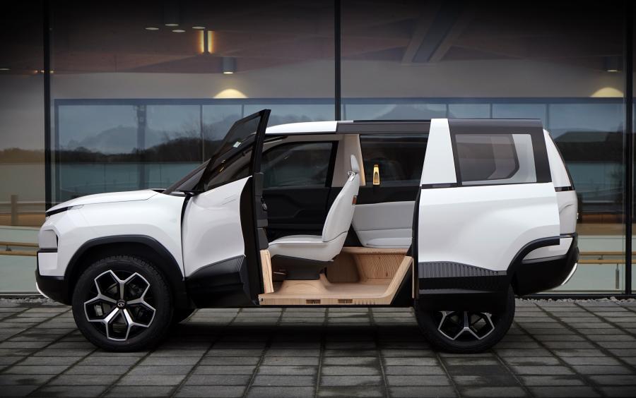  Tata Sierra EV Concept 2020 года  (фото 2 из 8)